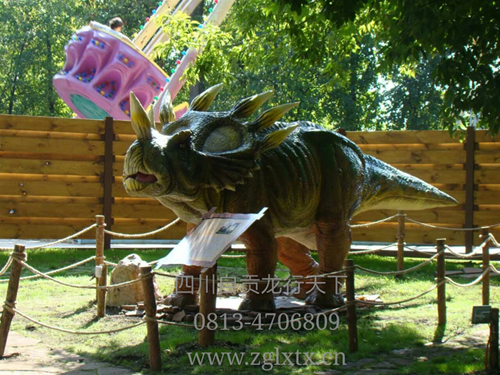 白俄罗斯游乐园恐龙主题展示