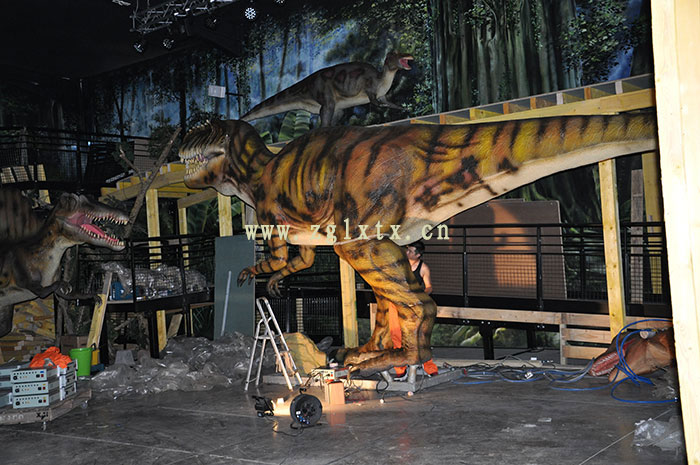 1法国动物园恐龙展厅安装现场图一4.jpg